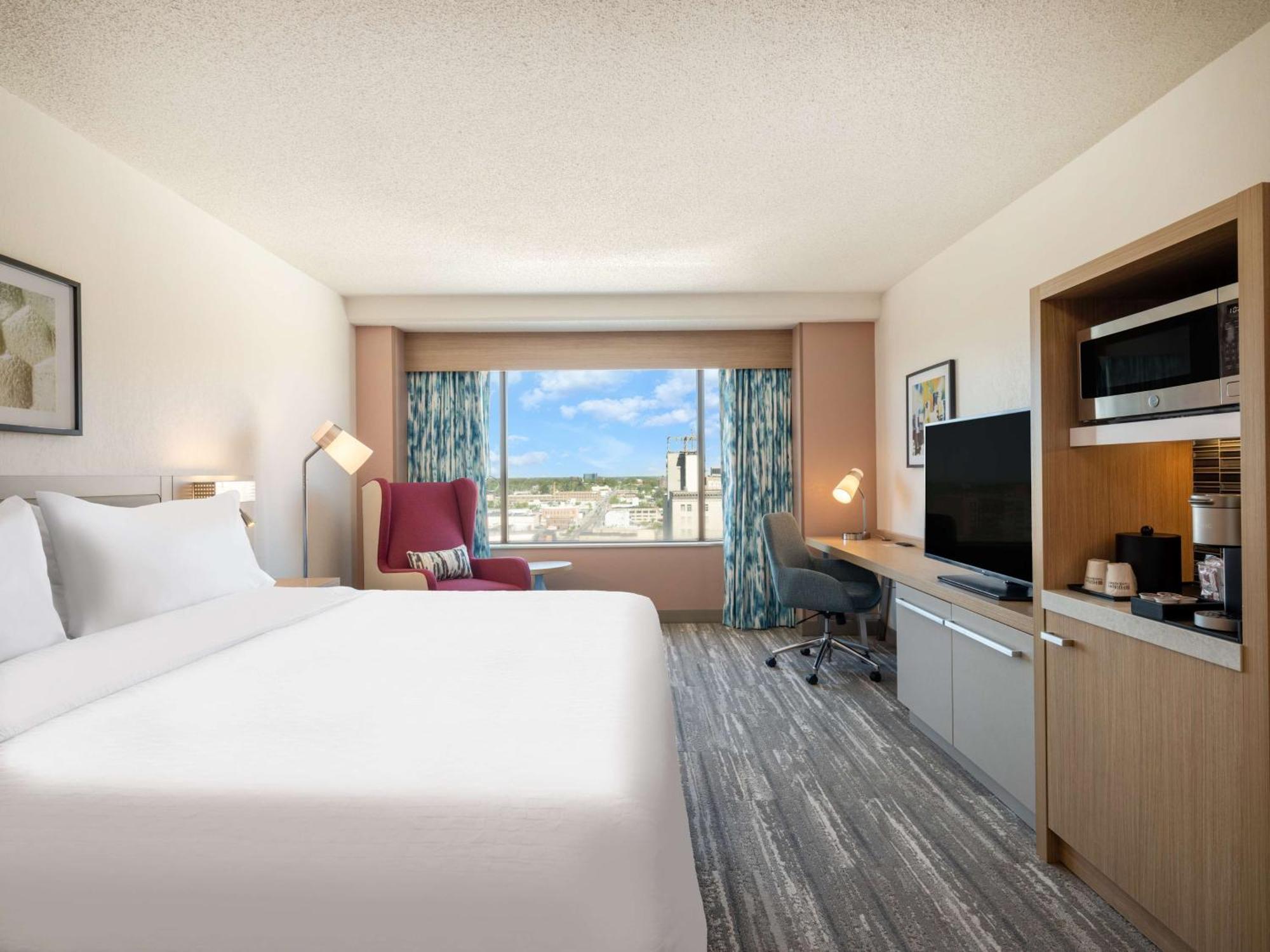 Hilton Garden Inn Toledo Downtown Exterior foto